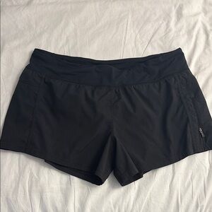 Black Lululemon lined shorts 4”